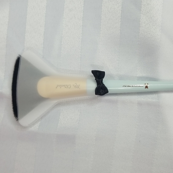 Too Faced Other - TOO FACED MR CHISELED CONTOUR BRUSH
